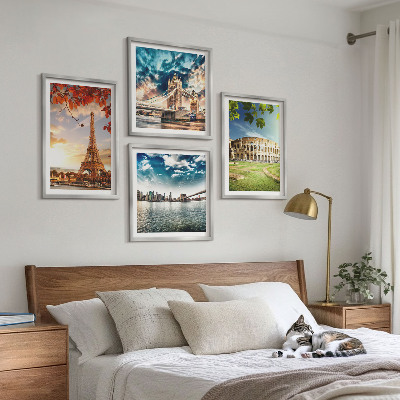 Conjunto de 4 quadros com moldura Monumentos da Europa em cores quentes