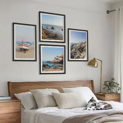 Composição de quadros vistas da Grécia com casas em Łódź