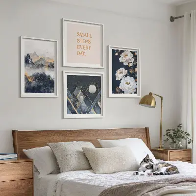 Conjunto de 4 quadros com moldura com inspiração abstrata de montanhas e flores