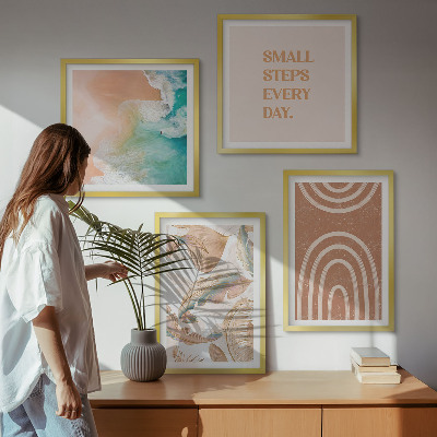Conjunto de 4 quadros com moldura Letras delicadas em estilo boho com folhas