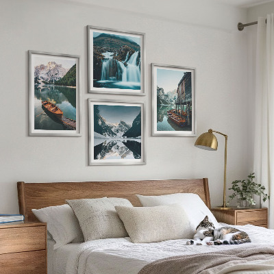 Conjunto de 4 quadros com moldura barcos em lagos de montanha