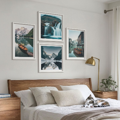 Conjunto de 4 quadros com moldura barcos em lagos de montanha