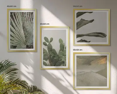 Conjunto de 4 quadros com moldura com estampa de folhas de plantas tropicais em tons pastel