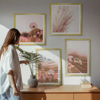 Conjunto de 4 quadros com moldura com estampa de flores silvestres nos prados durante o verão