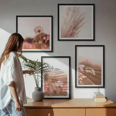 Conjunto de 4 quadros com moldura com estampa de flores silvestres nos prados durante o verão