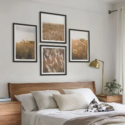 Conjunto de 4 quadros com moldura flores dos prados ao pôr do sol