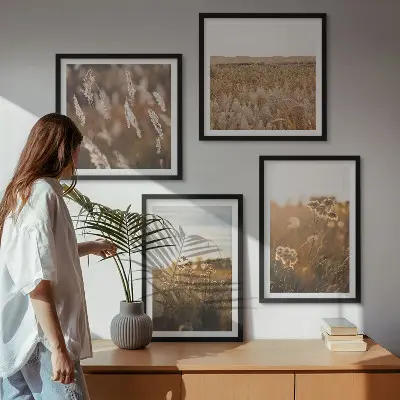 Conjunto de 4 quadros com moldura flores dos prados ao pôr do sol