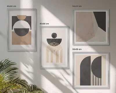 Composição de quadros com formas abstratas em tons de bege e marrom