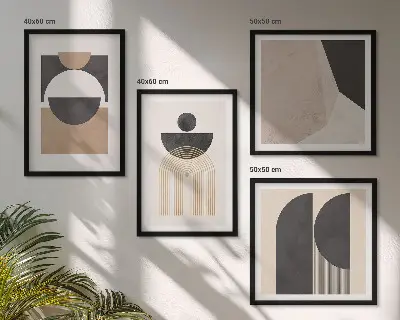 Composição de quadros com formas abstratas em tons de bege e marrom