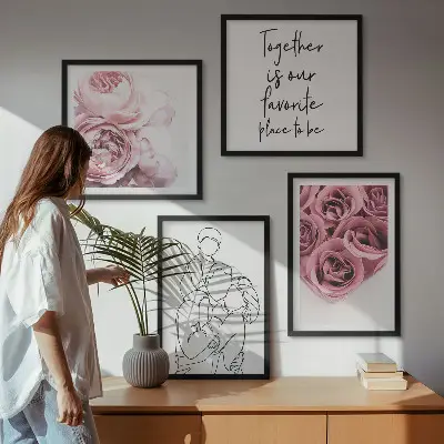 Conjunto de 4 quadros com moldura decorativos com desenho linear de buquês de rosas para a família