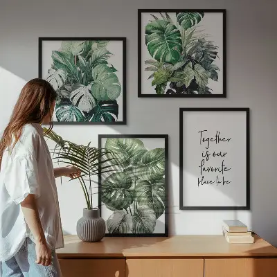 Composição de quadros decorativa com folhas tropicais verdes