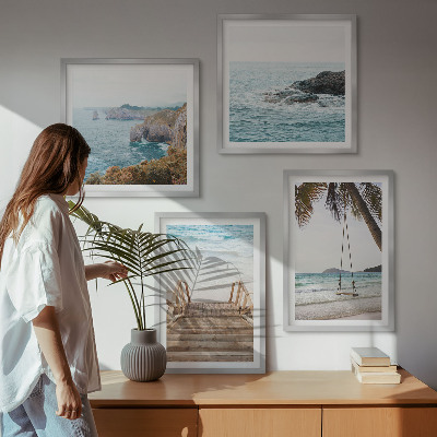 Políptico com moldura Balanço com vista para o mar na praia com escadas