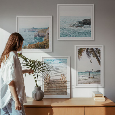 Políptico com moldura Balanço com vista para o mar na praia com escadas
