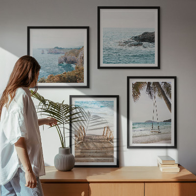 Políptico com moldura Balanço com vista para o mar na praia com escadas