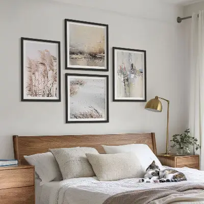 Conjunto de 4 quadros com moldura com padrões abstratos de vegetação