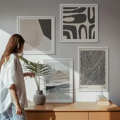 Composição de quadros com estampas abstratas de decoração estilo boho