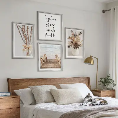 Conjunto de 4 quadros com moldura tema minimalista com flores, galhos e natureza