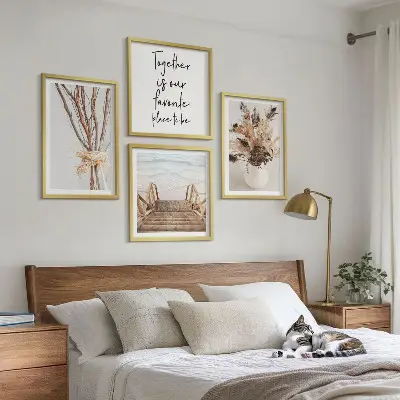 Conjunto de 4 quadros com moldura tema minimalista com flores, galhos e natureza