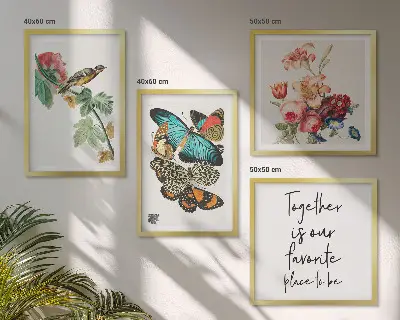 Conjunto de 4 quadros com moldura com estampas de flores, borboletas e pássaros em tons pastel