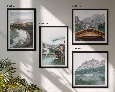 Políptico com moldura Casa flutuante de madeira em praias de montanha