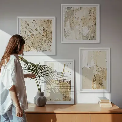 Composição de quadros com padrões abstratos em bege e branco