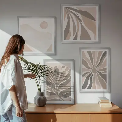Conjunto de 4 quadros com moldura com padrões abstratos de plantas