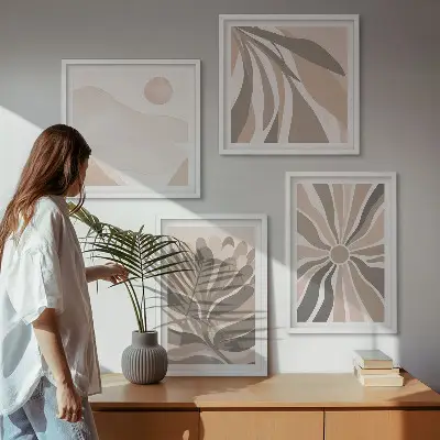 Conjunto de 4 quadros com moldura com padrões abstratos de plantas