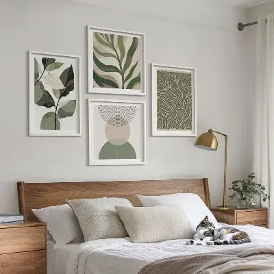 Composição de quadros com folhas e formas geométricas abstratas