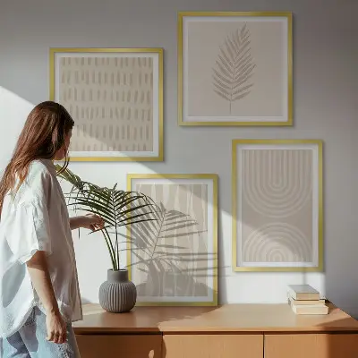 Conjunto de 4 quadros com moldura com padrões de plantas bege