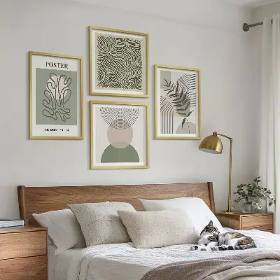 Conjunto de 4 quadros com moldura com padrões botânicos geométricos