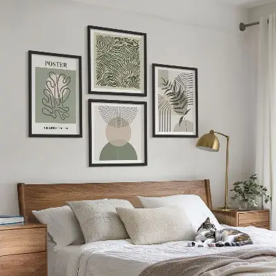 Conjunto de 4 quadros com moldura com padrões botânicos geométricos