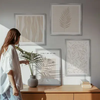 Conjunto de 4 quadros com moldura com motivos vegetais minimalistas