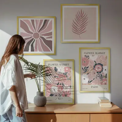 Conjunto de 4 quadros com moldura com padrões florais, folhas e geometria