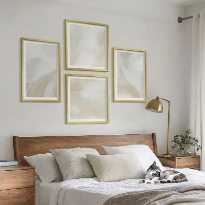 Pintura abstrata em tela com moldura e design políptico