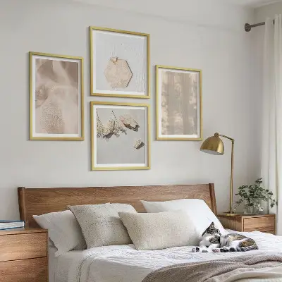 Conjunto de 4 quadros com moldura com estampas de texturas naturais sutis em estilo boho