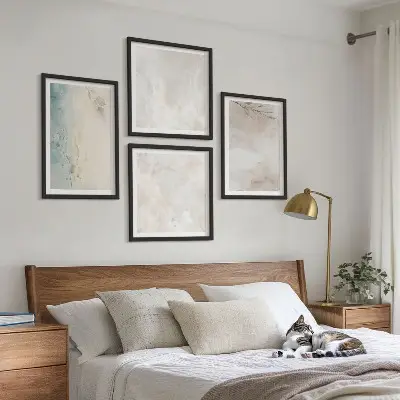 Conjunto de 4 quadros com moldura com estampa de textura de pintura em aquarela