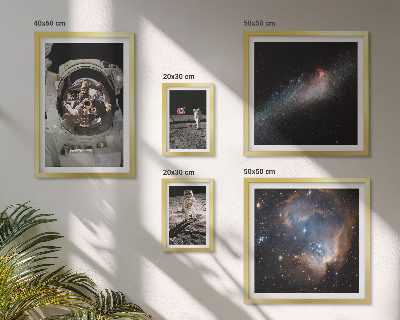 Conjunto de 5 quadros com moldura Astronautas pousando na Lua