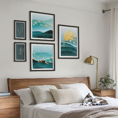 Conjunto de 5 quadros decorativos A harmonia entre pássaros e ondas em um estilo moderno.