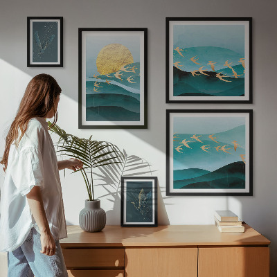 Conjunto de 5 quadros decorativos A harmonia entre pássaros e ondas em um estilo moderno.