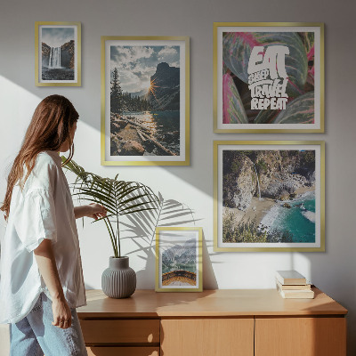 Conjunto de 5 quadros com moldura Paisagens de cachoeiras nas montanhas
