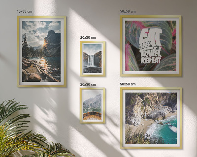 Conjunto de 5 quadros com moldura Paisagens de cachoeiras nas montanhas