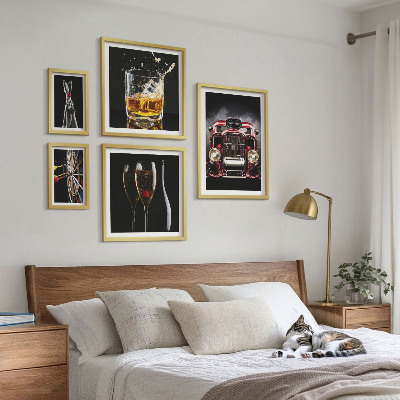Conjunto de 5 quadros decorativos Temas estilosos de carros e bebidas retrô