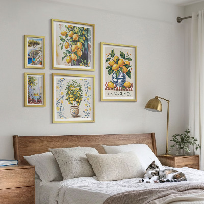 Conjunto de 5 quadros com moldura cítricos ao estilo mediterrâneo