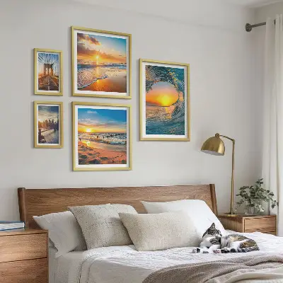 Conjunto de 5 quadros decorativos pôr do sol com pontes da cidade no mar