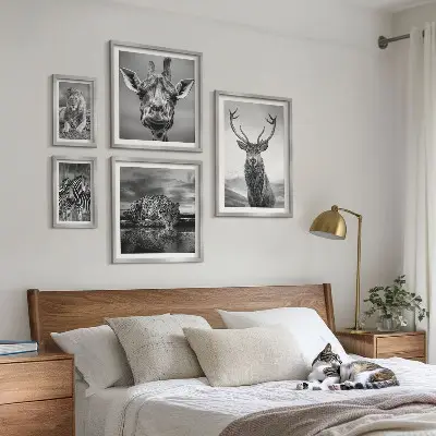 Galeria de parede animais em preto e branco com temática de natureza