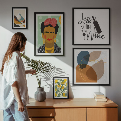 Conjunto de 5 quadros decorativos Retratos abstratos em estilo boho