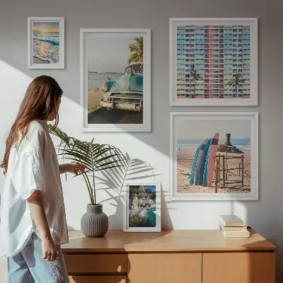 Conjunto de 5 quadros com moldura com temática de paisagens de praia elegantes