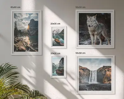 Conjunto de 5 quadros com moldura com estampas de paisagens da natureza e vida selvagem