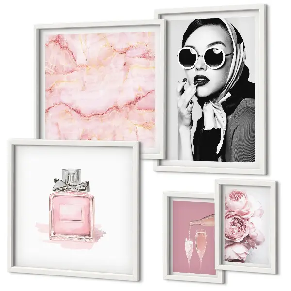 Galeria de parede com detalhes elegantes em rosa
