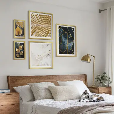 Conjunto de 5 quadros decorativos com estampas de folhas elegantes e geometria